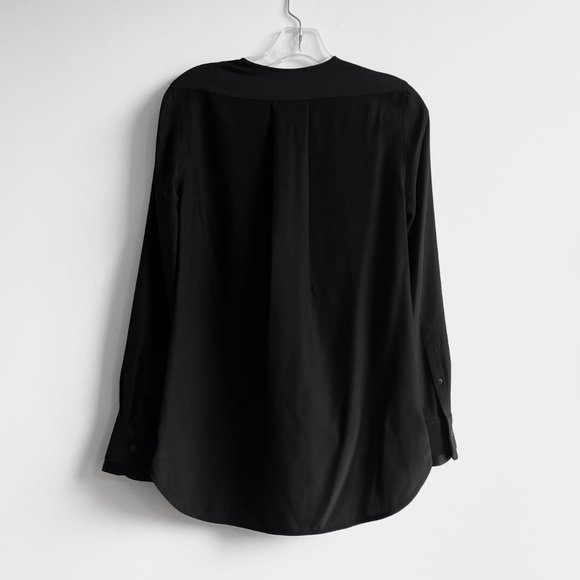 Rag & Bone black wrap over flowy silk blouse - Picture 5 of 10